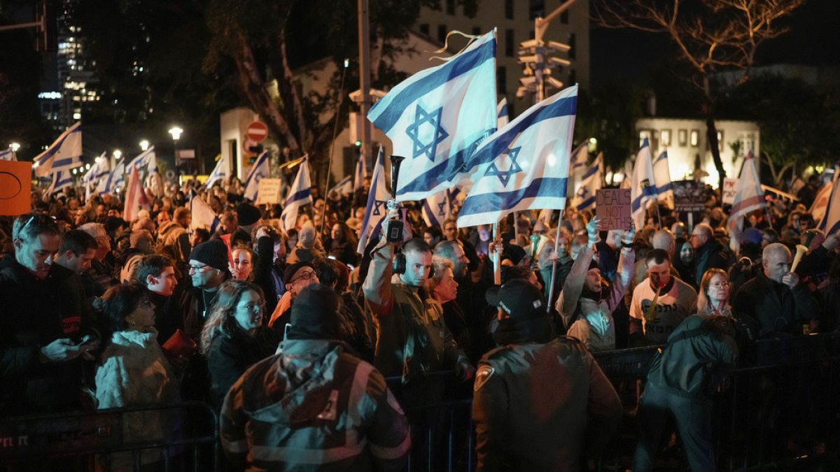"Netanyahu Defies International Pressure Amid Gaza Strikes"