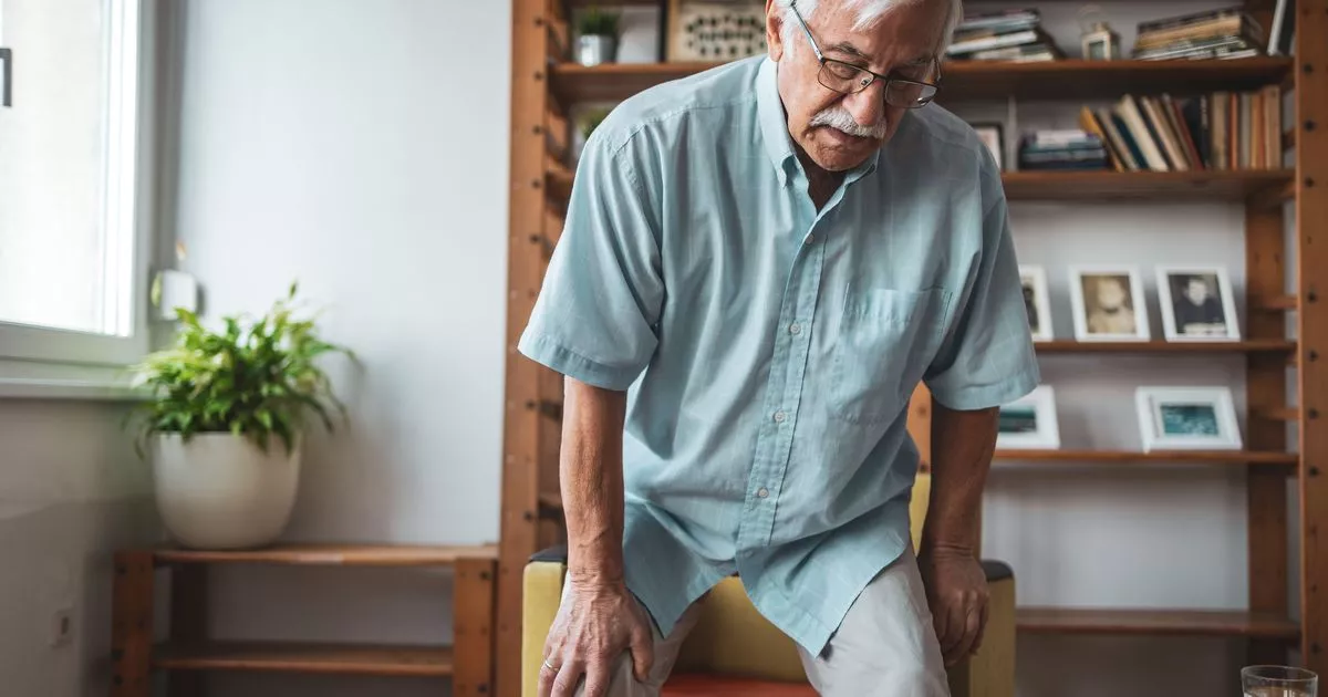 Featured image for Early Signs and Simple Tests for Dementia Risk Detection