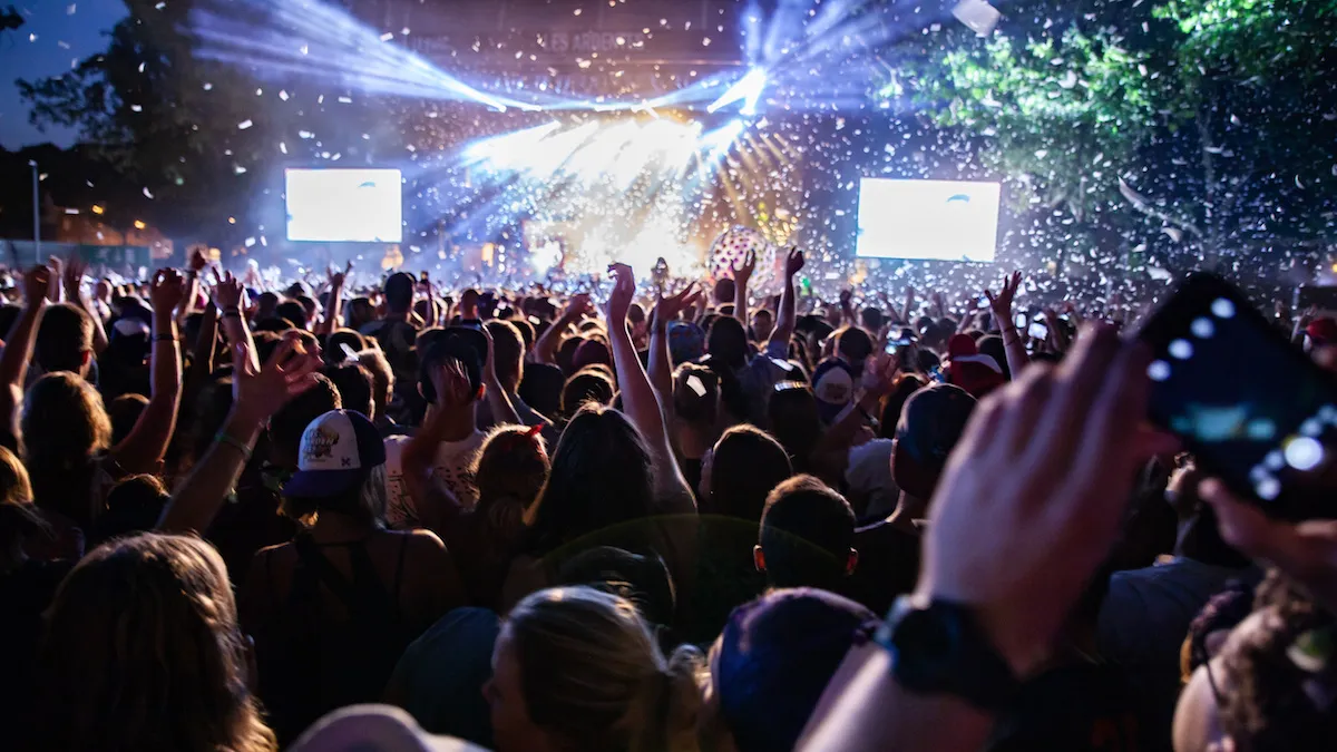 Over 1 Billion Youths at Risk of Hearing Loss, Study Warns