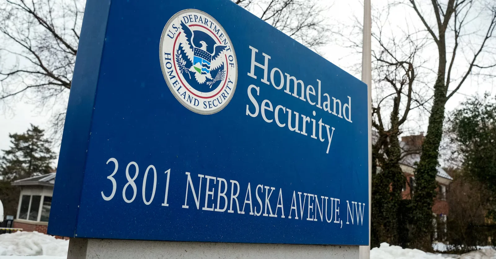 First known U.S. citizen killed in Trump immigration crackdown, records show