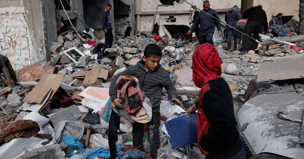 "Escalating Tensions: US Strikes Houthis in Yemen, Iran Vows Response"