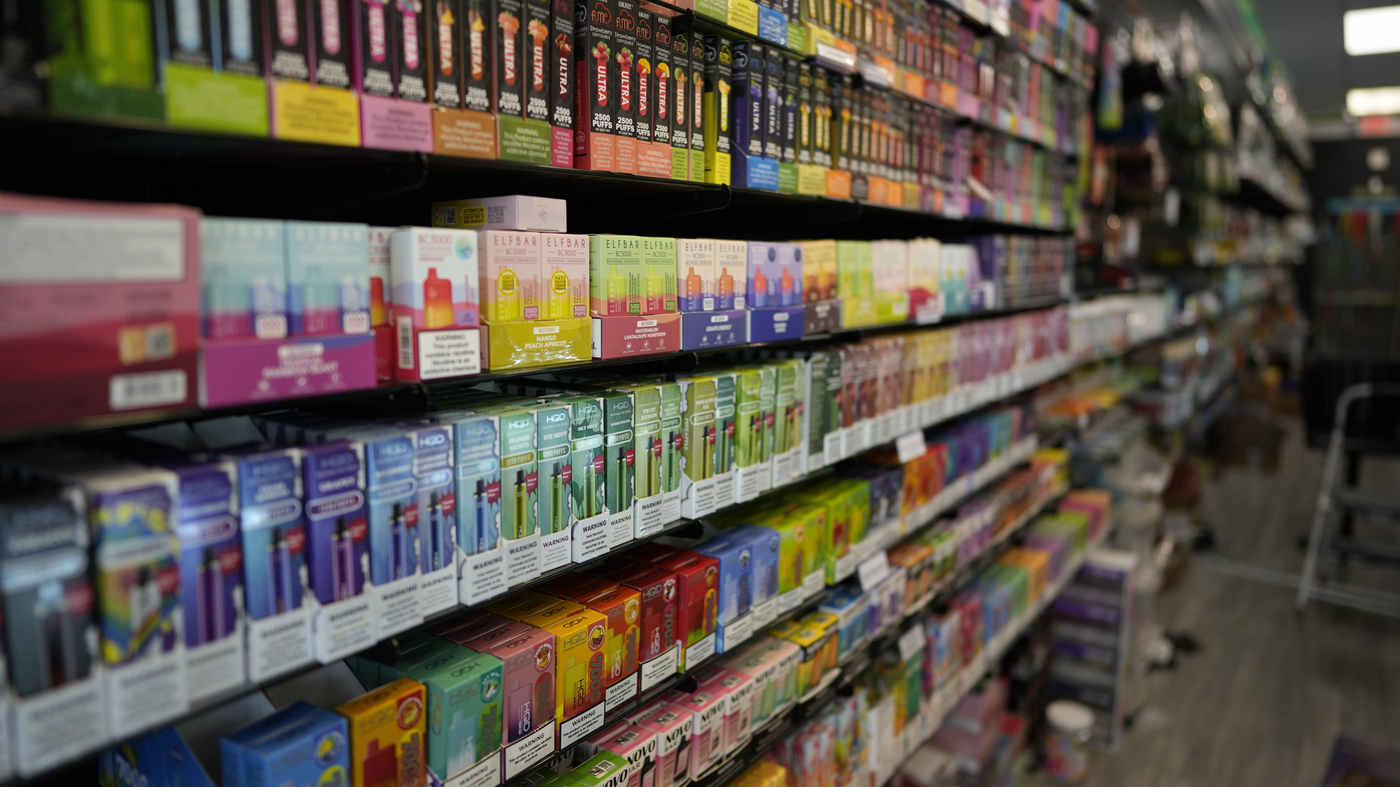 Featured image for Illegal Disposable Vapes: Shops Continue to Sell to Teens