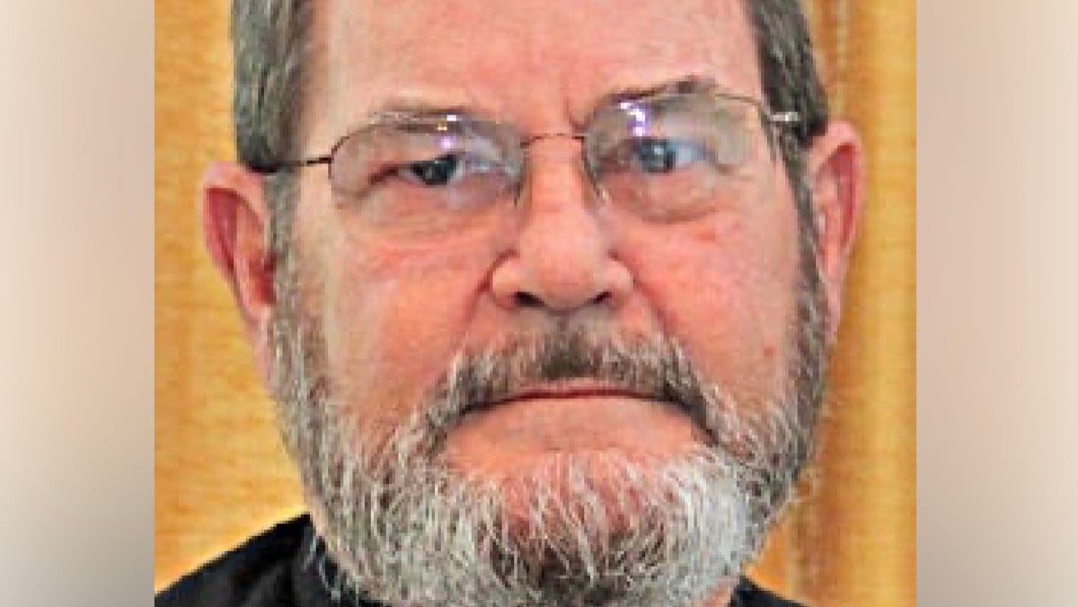 Featured image for "Palm Bay, Florida Shooting: Retired Priest and Sister Among 4 Killed, 2 Officers Injured"