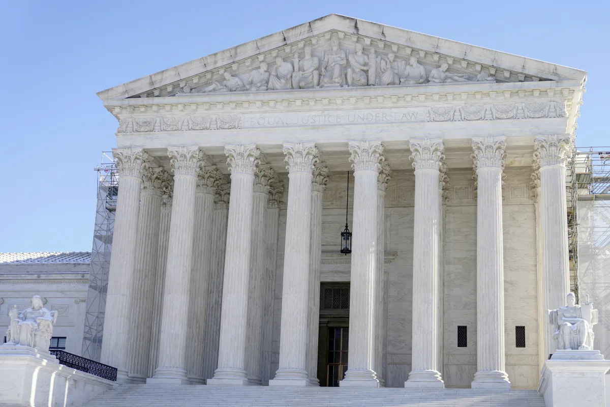 "Challengers Urge Supreme Court to Block Trump's 2024 Presidential Eligibility"