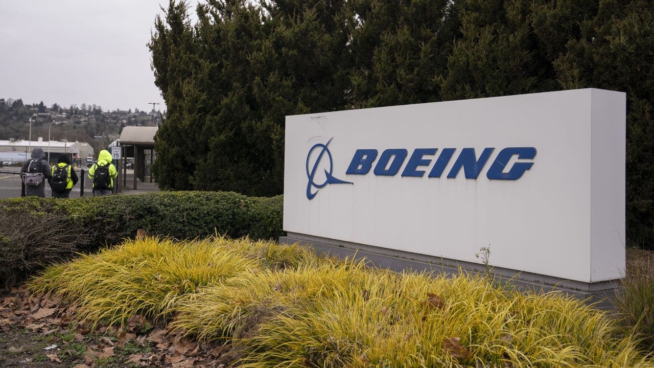 "Boeing's Quality Control Failures in 737 Max Production Under FAA Scrutiny"