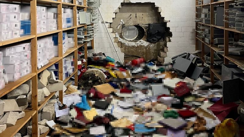 Featured image for German Bank Vault Heist: Thieves Steal €30 Million Using Drills