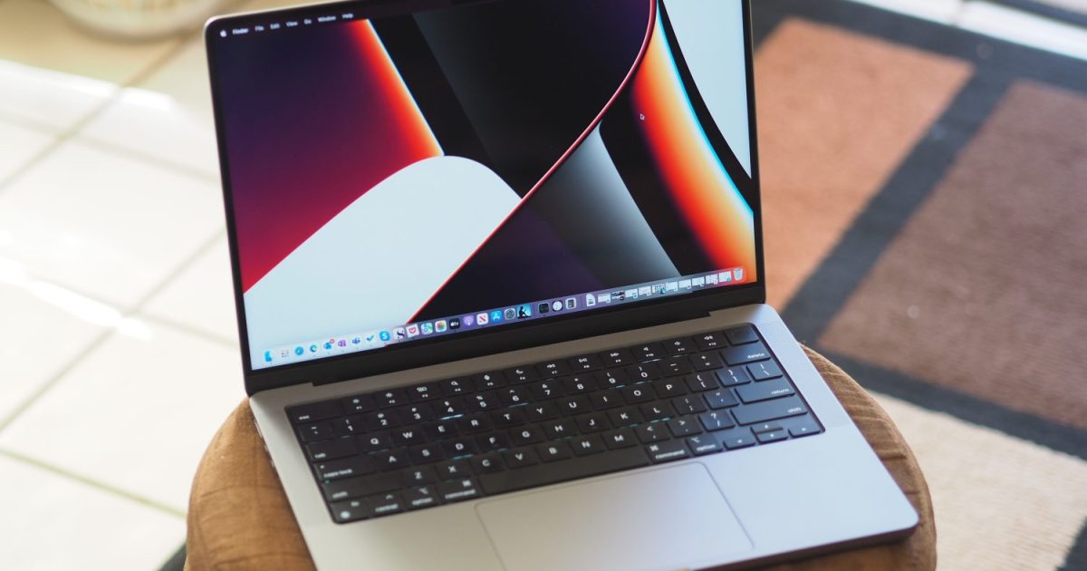 The M3 MacBook Pro: Worth the Wait or Buy the M2?