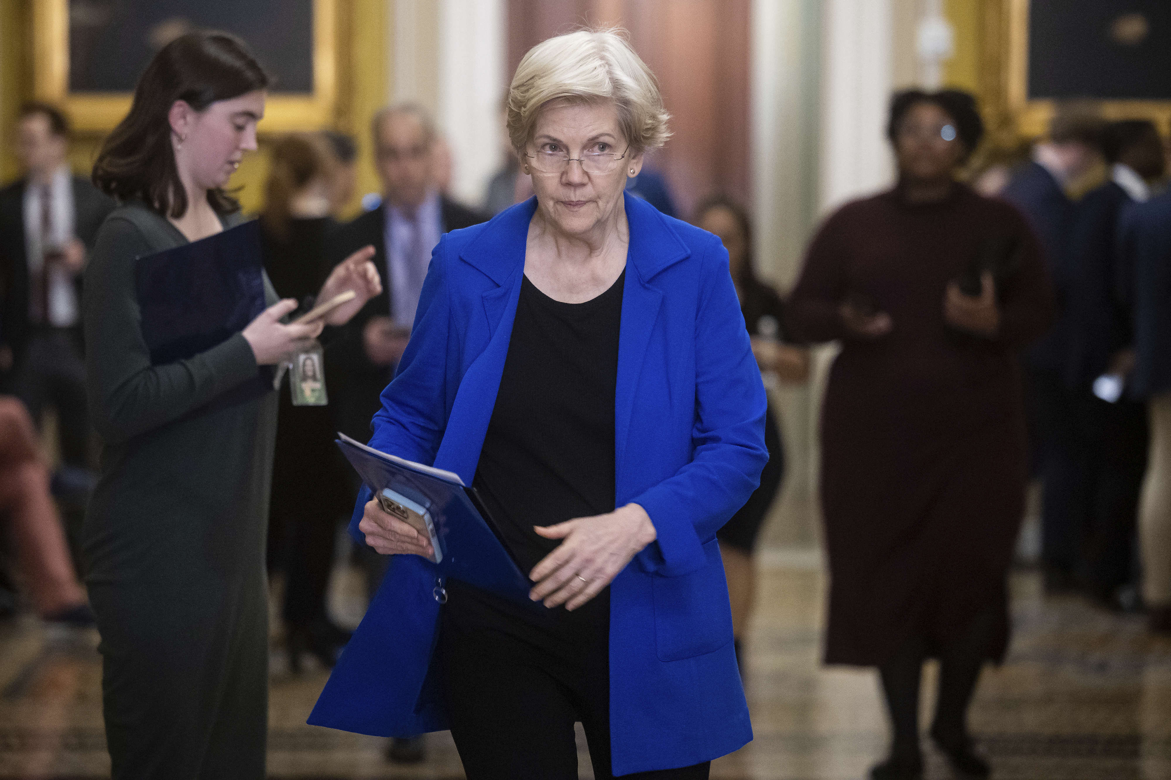 "Warren Secures Crypto Recusals in Biden Administration"