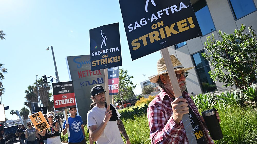 Veteran Actors Demand Fair Treatment in Streaming Contracts