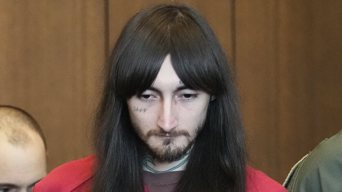 Featured image for Highland Park Mass Shooting Suspect Robert Crimo III Chooses Self-Representation in 2024 Trial