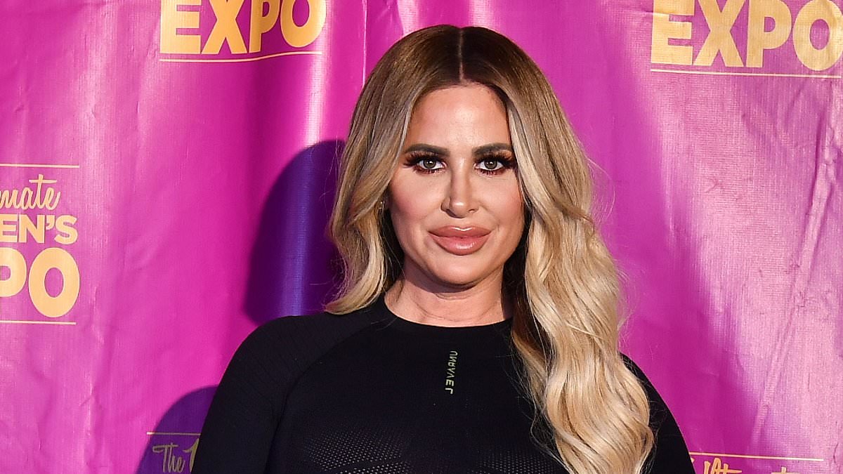 Featured image for Kim Zolciak's Marital Drama with Kroy Biermann Causes Friends to Distance Themselves
