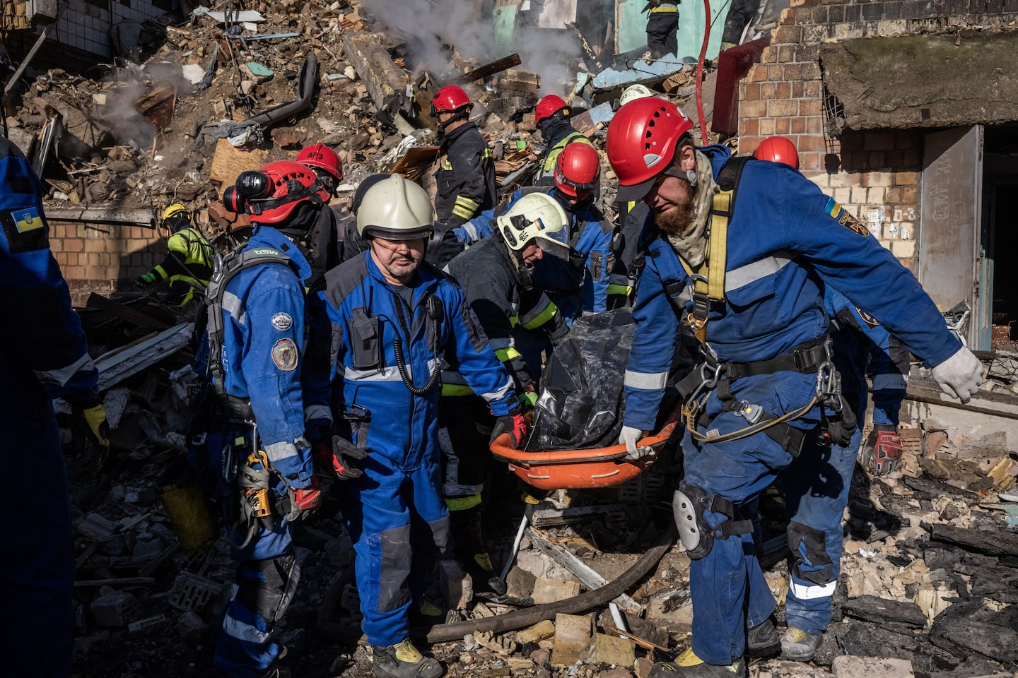 Russia's escalating attacks on Kyiv damage EU offices and cause casualties