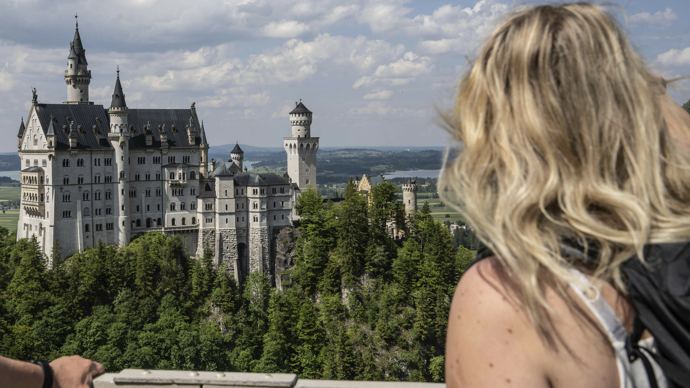 American tourist arrested for fatal attack near German castle