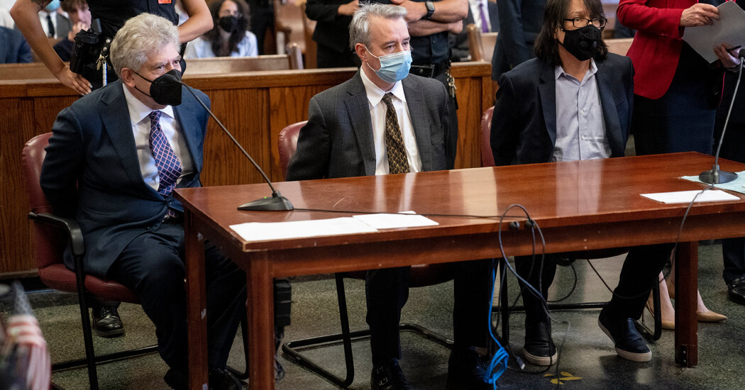 Featured image for "Manhattan Trial Begins Over Stolen 'Hotel California' Lyrics"