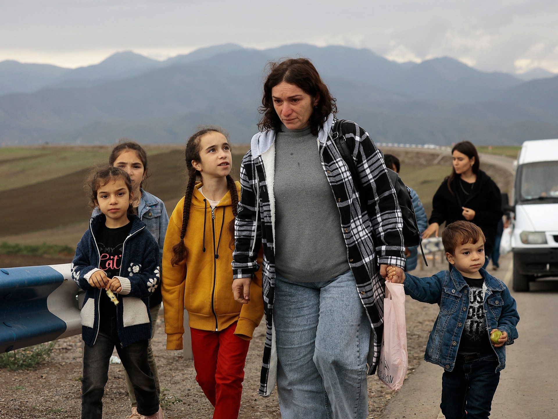 Featured image for Mass Exodus: Ethnic Armenians Forced to Flee Nagorno-Karabakh as Azerbaijan Takes Over