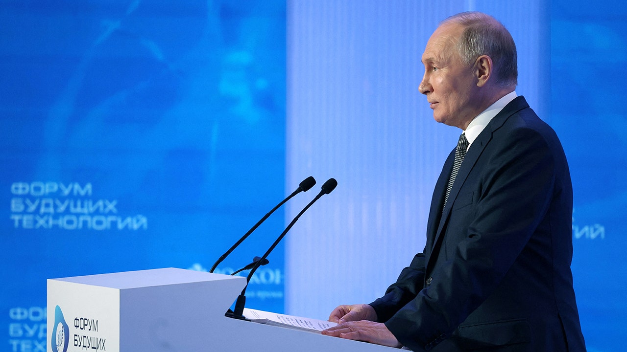 Featured image for "Putin: Russia Nearing Breakthrough in Cancer Vaccine Development"