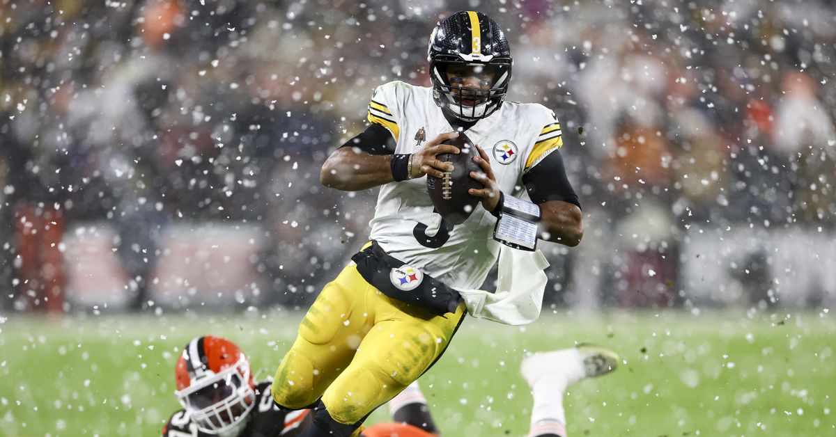 Featured image for Browns Triumph Over Steelers in Snowy Showdown