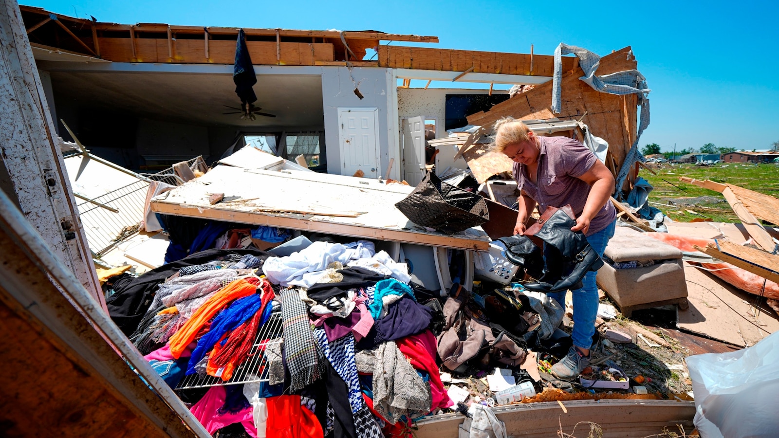 Tornadoes in Texas and Oklahoma Leave 5 Dead, Dozens Injured Over Memorial Day Weekend