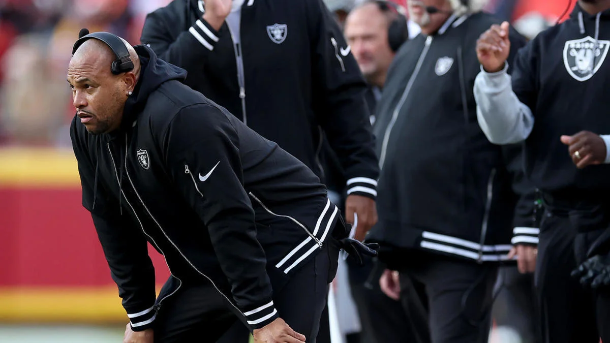 Featured image for Chiefs Secure Playoff Spot with Controversial Win Over Raiders