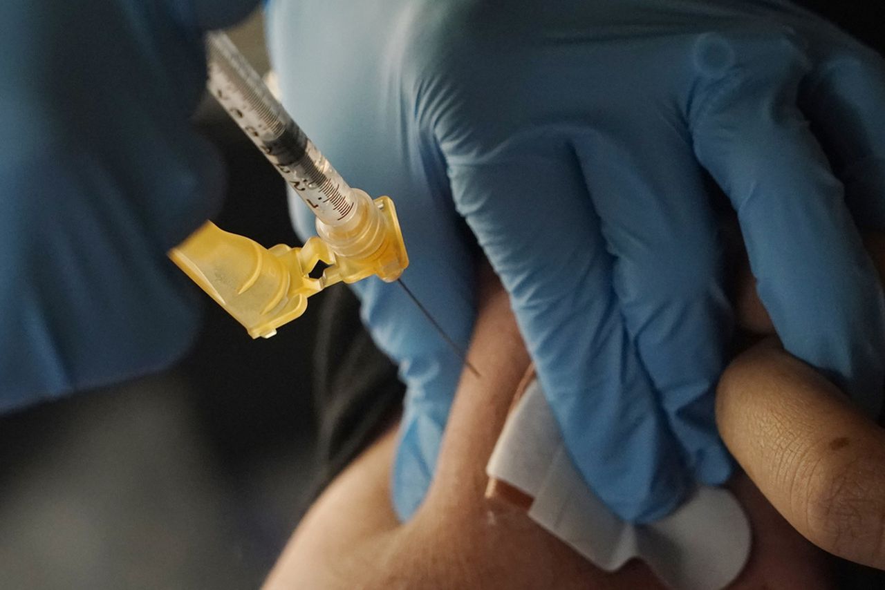 FDA approves second COVID-19 booster for seniors.