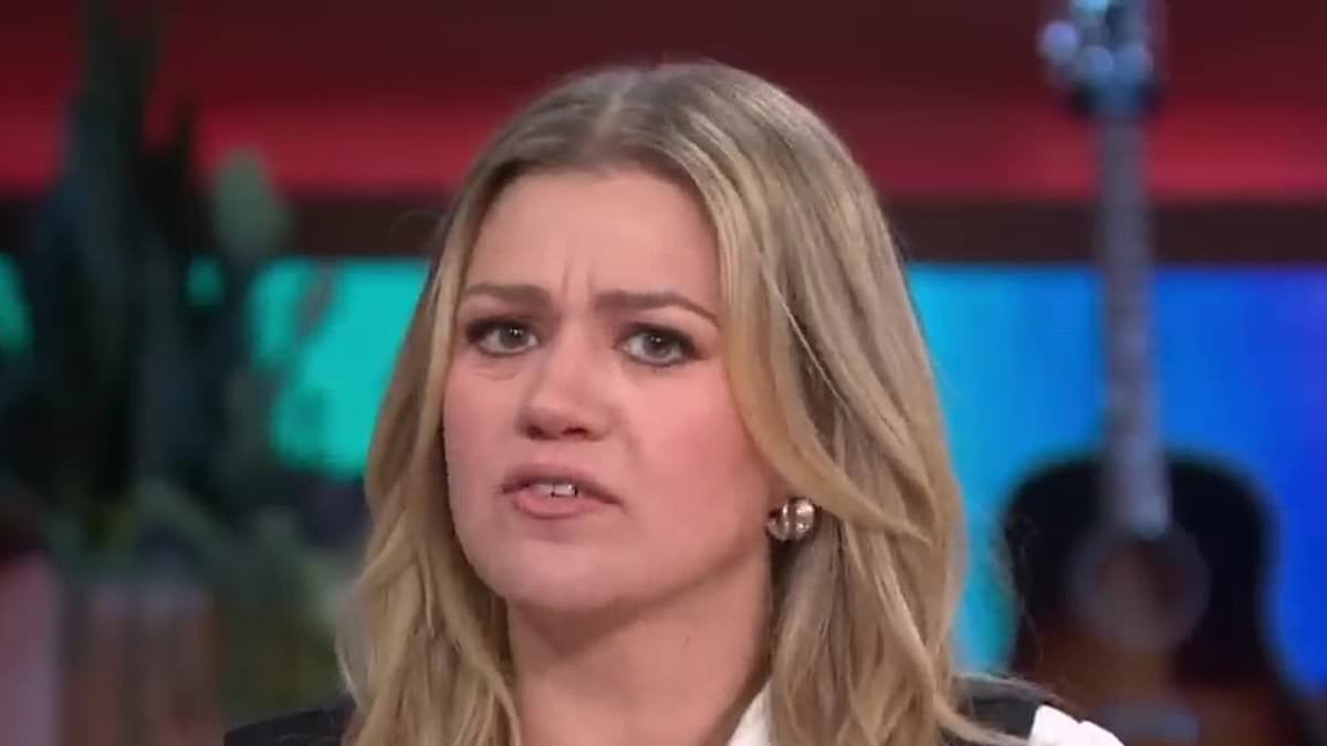 Featured image for Kelly Clarkson and Jenna Bush Hager Embrace Weight Loss Journey and Body Positivity