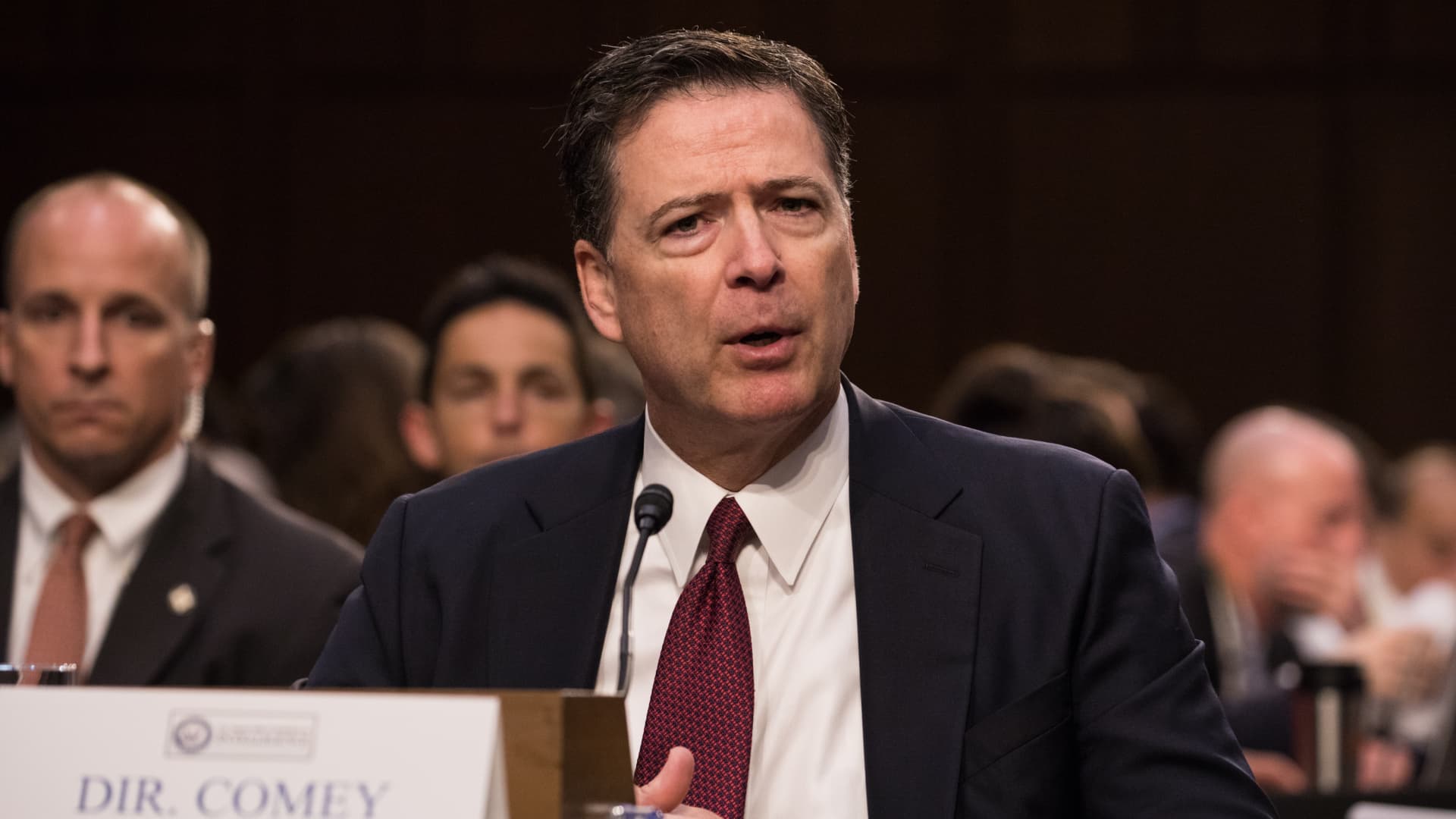 Featured image for Comey Seeks Dismissal of Charges Over Prosecutorial Misconduct and Unlawful Appointment