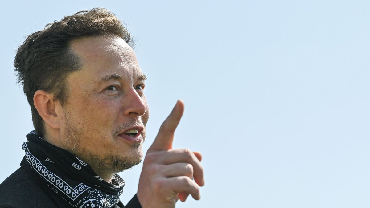 Elon Musk's xAI Seeks $1 Billion in Funding for AI Revolution