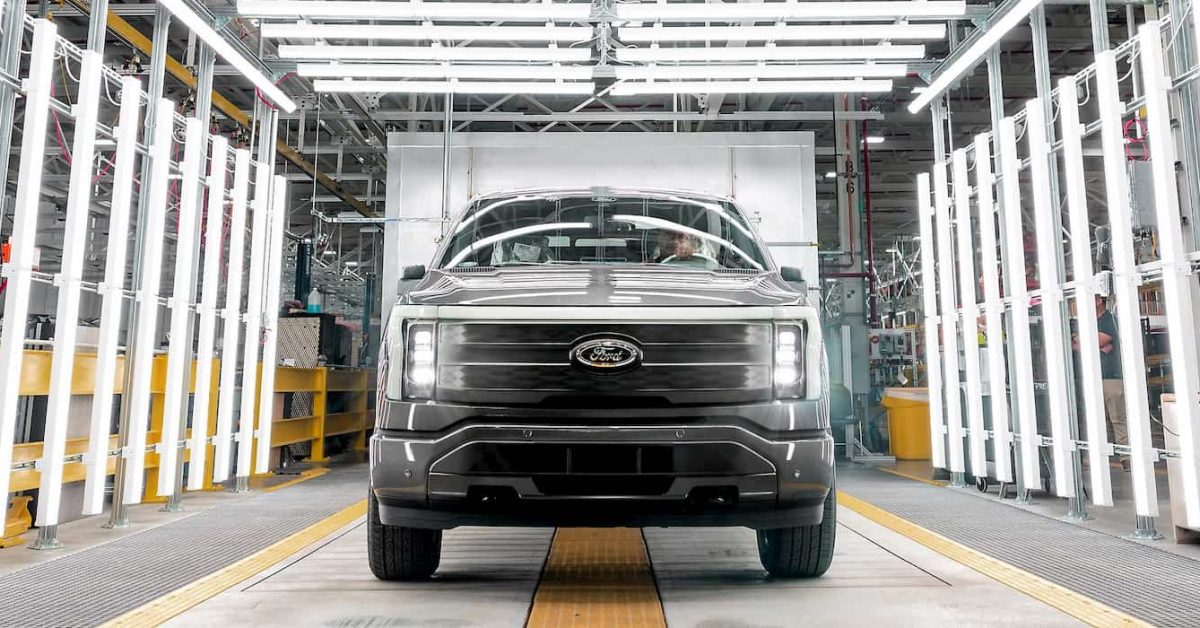 Ford's F-150 Lightning EV Plant in Michigan to Lose Shift Temporarily