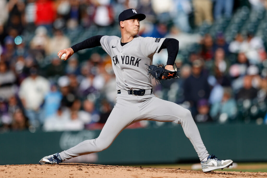 Featured image for Yankees' Luke Weaver to Hit Injured List with Hamstring Injury
