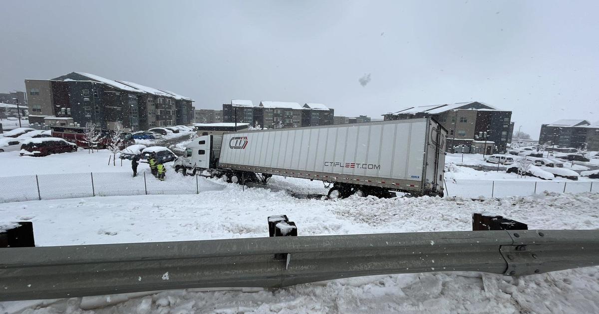 Featured image for "Winter Storm Causes Travel Chaos on Colorado's I-70"