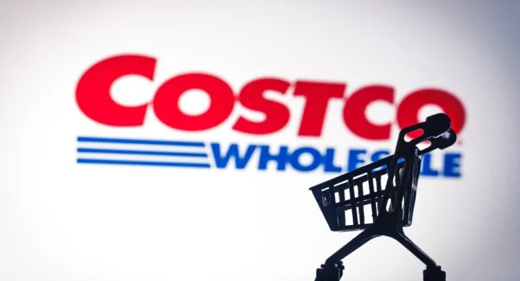 Featured image for Costco's Earnings and Sales Fluctuations Amidst Uncertain Market Conditions