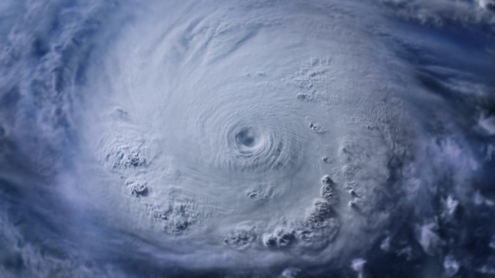 Featured image for "2024 Hurricane Season: Experts Warn of Explosive Activity"