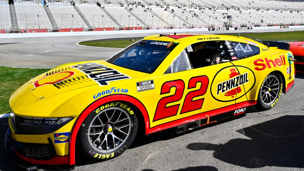 Featured image for "Joey Logano Penalized for Illegal Gloves, Forced to Start at Rear in Atlanta Cup Race"