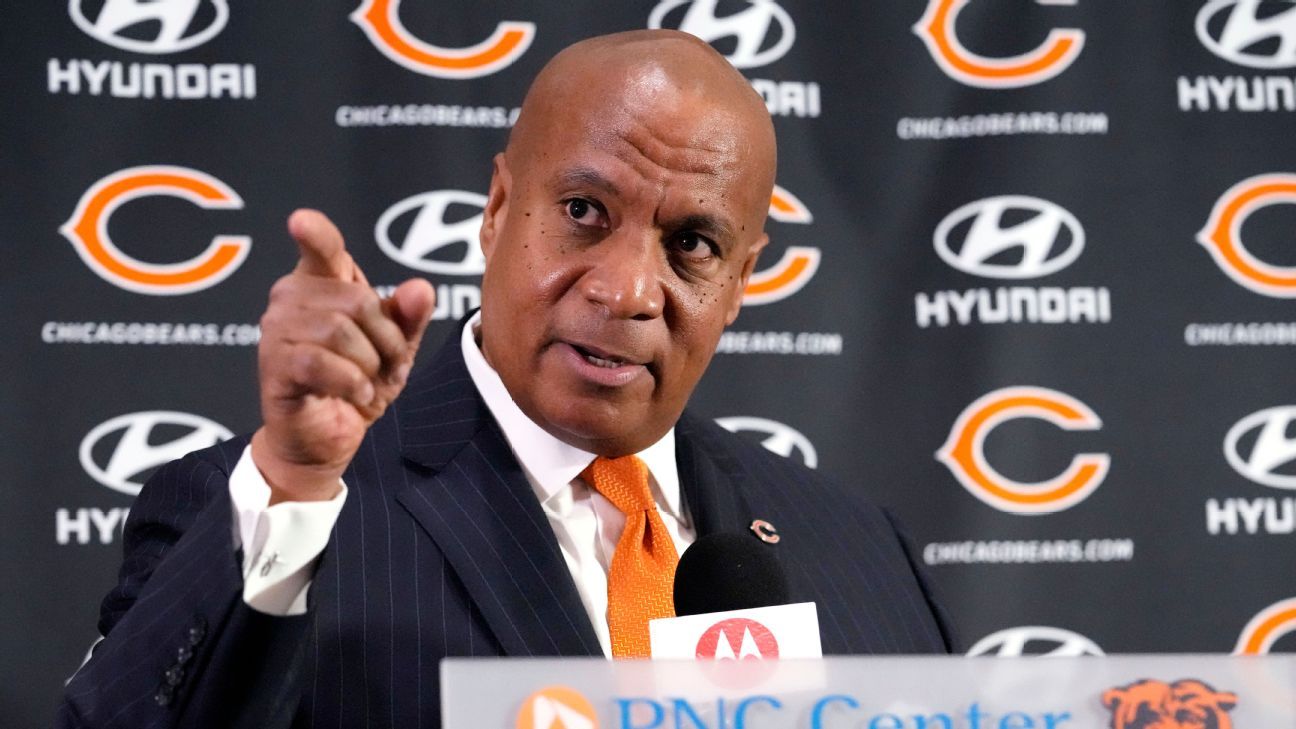 "Bears President Kevin Warren Weighs Team's Future Amid Eberflus Speculation"
