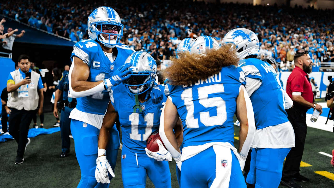 Lions Dominate Browns with Strong Defense and Key Turnovers