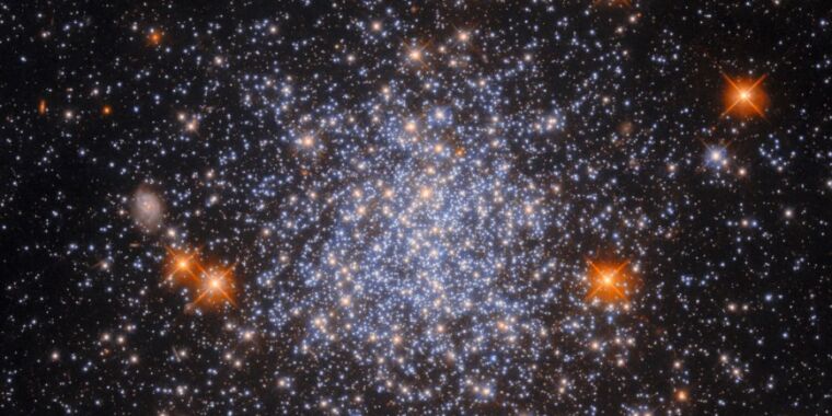 Featured image for "NASA's Hubble Telescope Discovers Dazzling Star Cluster in Nearby Galaxy"