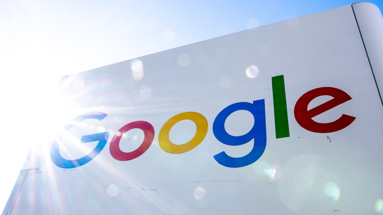 "2023's Popular Google Searches: Egg Prices, Sriracha Prices, and Taylor Swift Tickets"