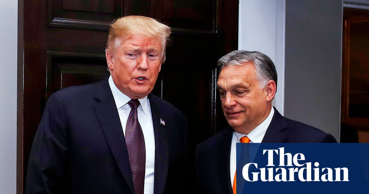 "Orbán's Visit to Trump in Florida: A Troubling Parallel to Authoritarianism?"