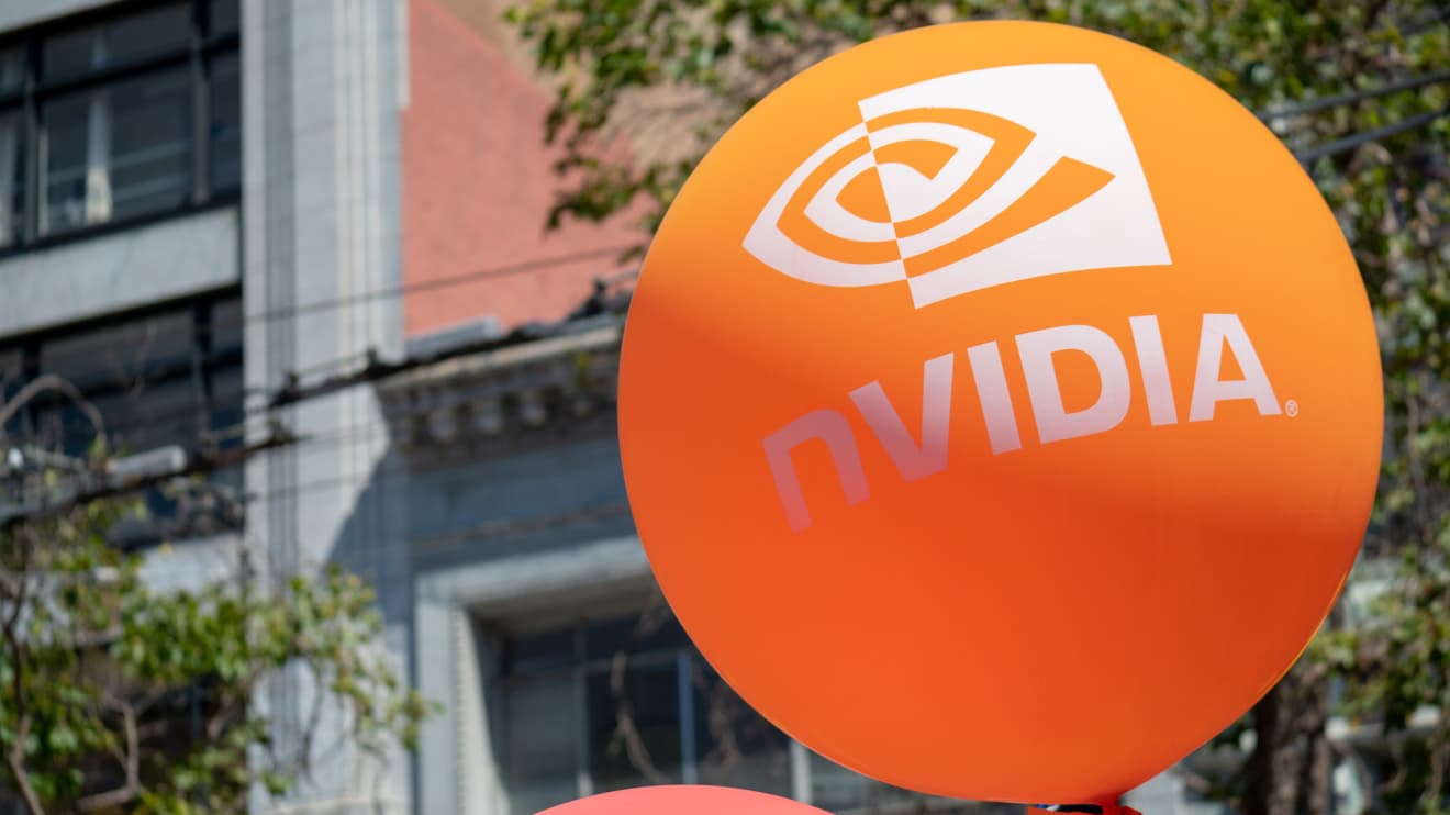 "Nvidia's Stock Soars to $800, Surpassing Expectations"
