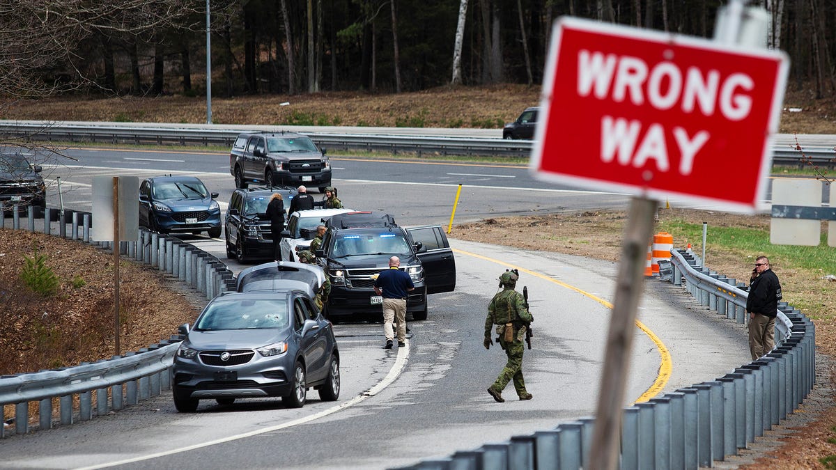 Featured image for Fatal shooting on I-295 in Maine: Suspect in custody.