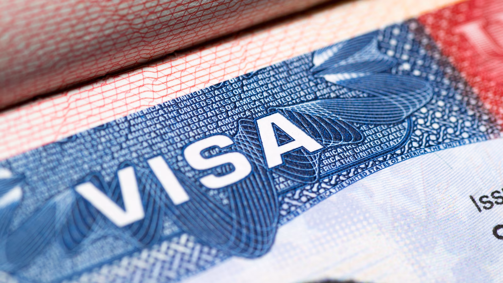 Featured image for US introduces $250 'visa integrity fee' for travelers