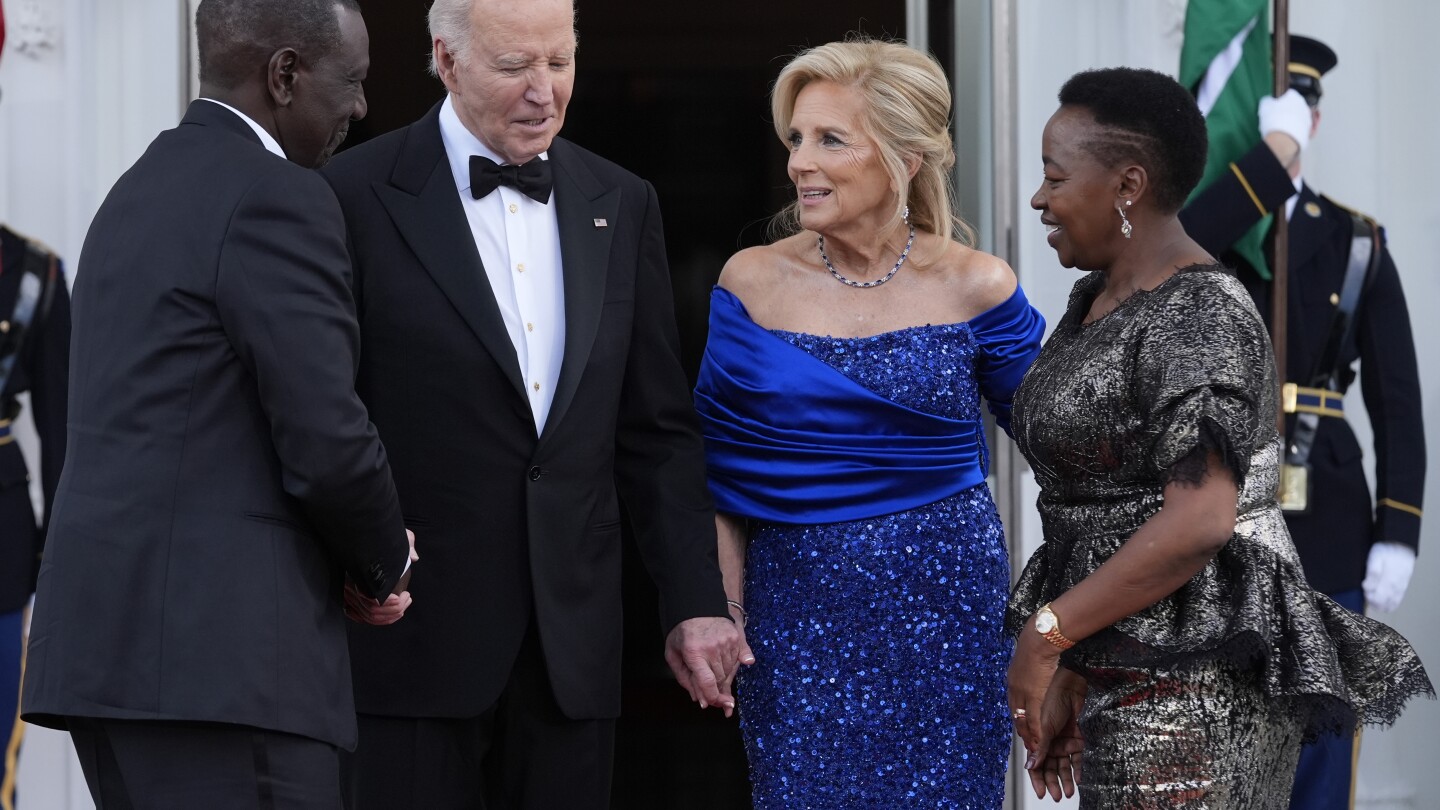 Featured image for Obama Joins Biden at Star-Studded Kenya State Dinner Amid Criticism