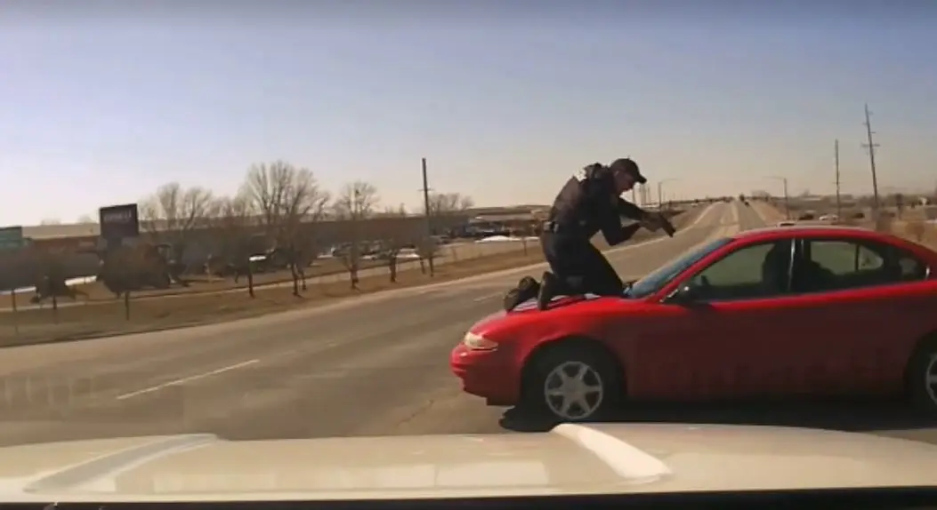 Iowa Officer Clings to Car in Dramatic Chase, Suspect Sentenced to 5 Years