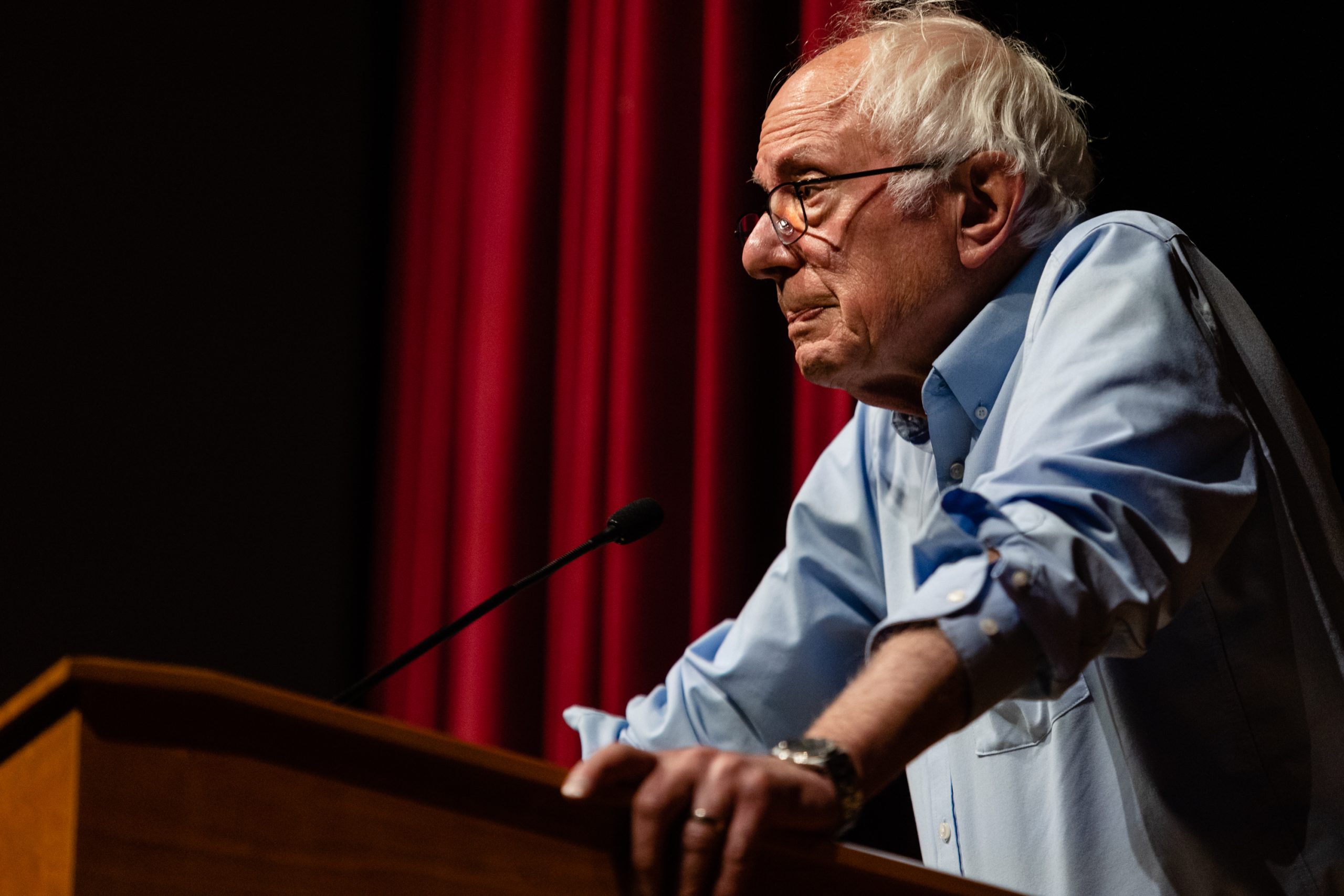 Featured image for Senate Blocks Sanders' Effort to Halt Israel Arms Sales Amid Democratic Divide