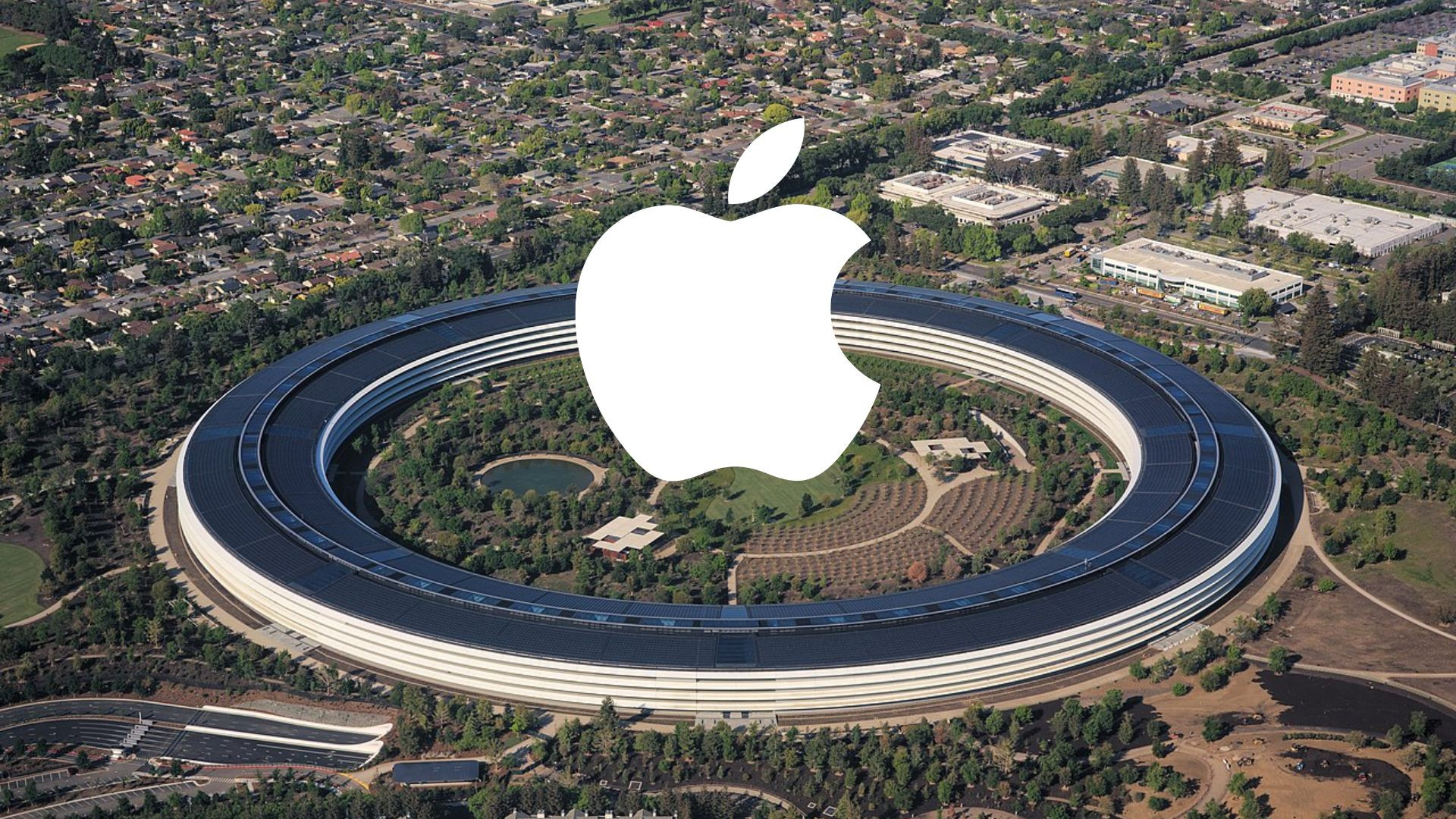 "Apple's Most Valuable Status Threatened by Antitrust Suit and Bumpy 2024 Start"