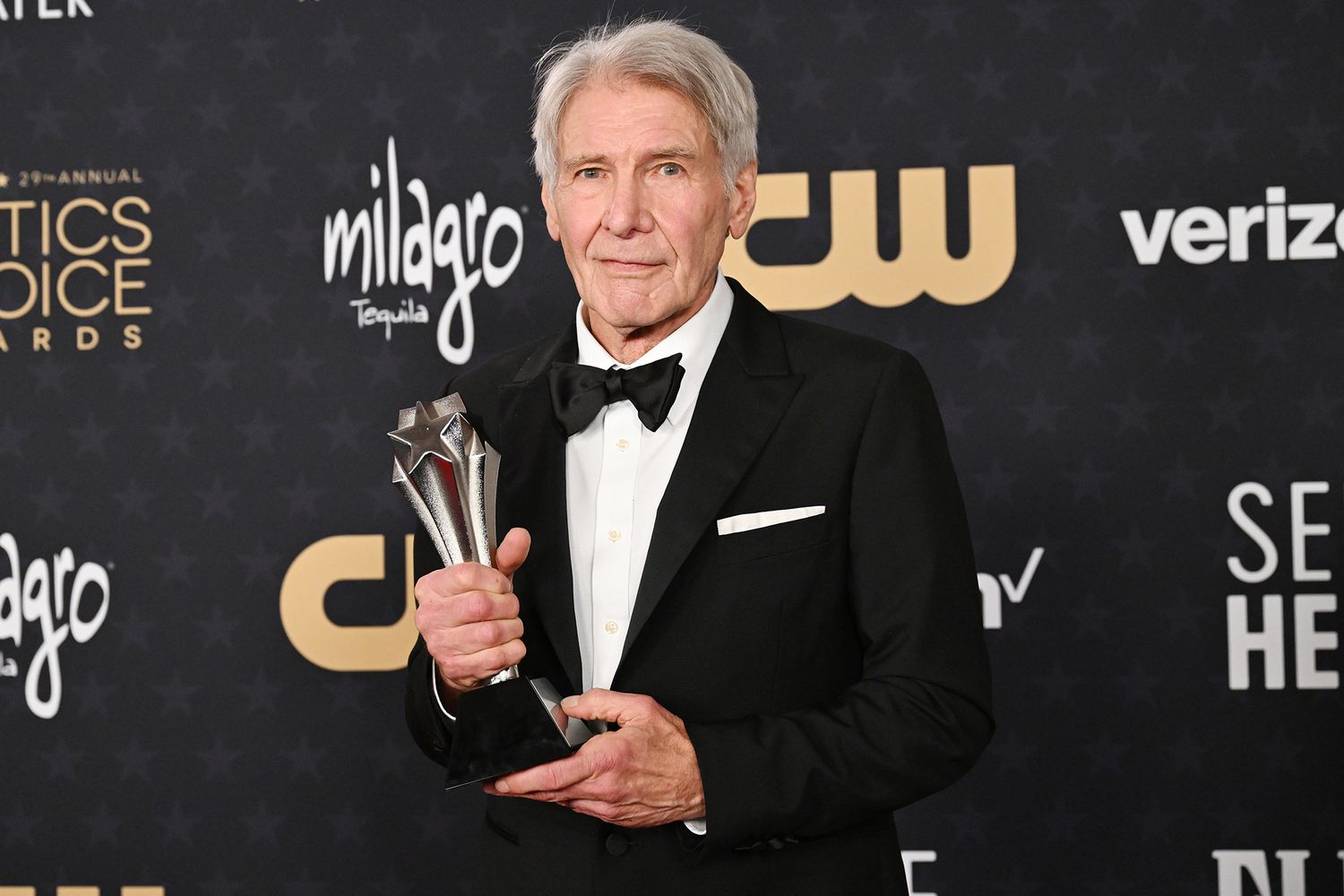 Featured image for Harrison Ford Expresses Gratitude to Calista Flockhart in Emotional Critics Choice Awards Speech
