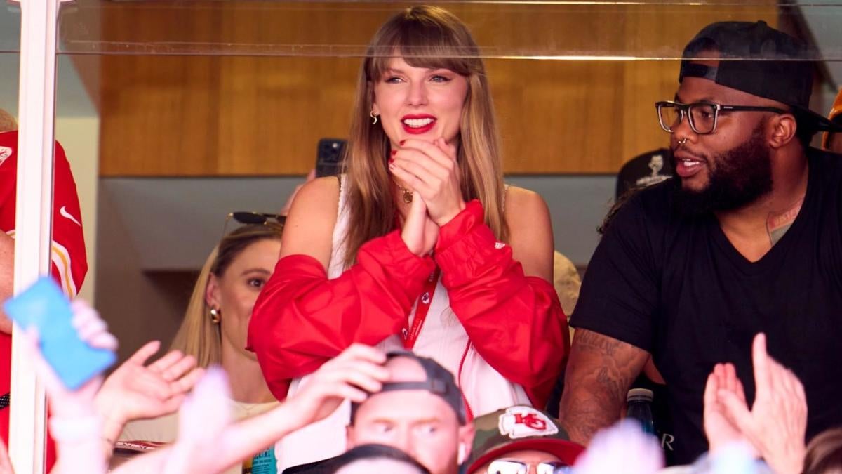 Taylor Swift and Travis Kelce: Rumors, Dealbreakers, Podcasts, and Condiments