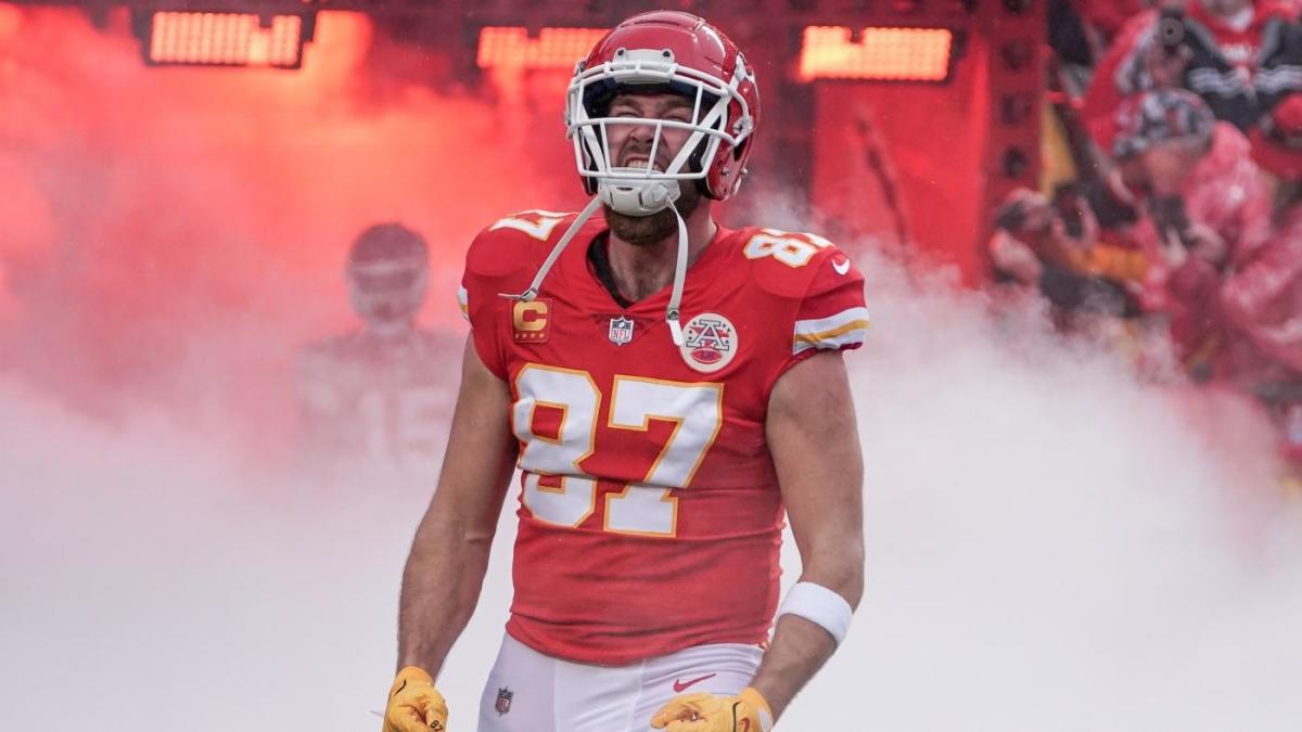 "Monday Night Football: Eagles vs. Chiefs - Predictions, Odds, and Matchup Preview"