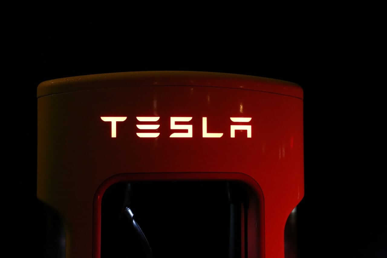 Featured image for Tesla Stock Surges to 2025 Highs Amid Optimistic Analyst Outlooks