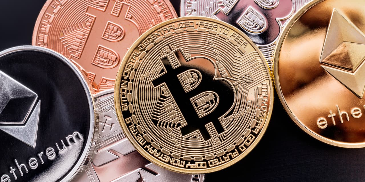 Crypto Market Volatility Continues Amidst Political and Economic Uncertainty.
